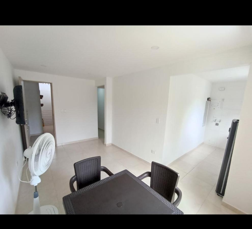 Apartamento Nuevo A Una Cuadra Del Rodadero Gaira Екстериор снимка